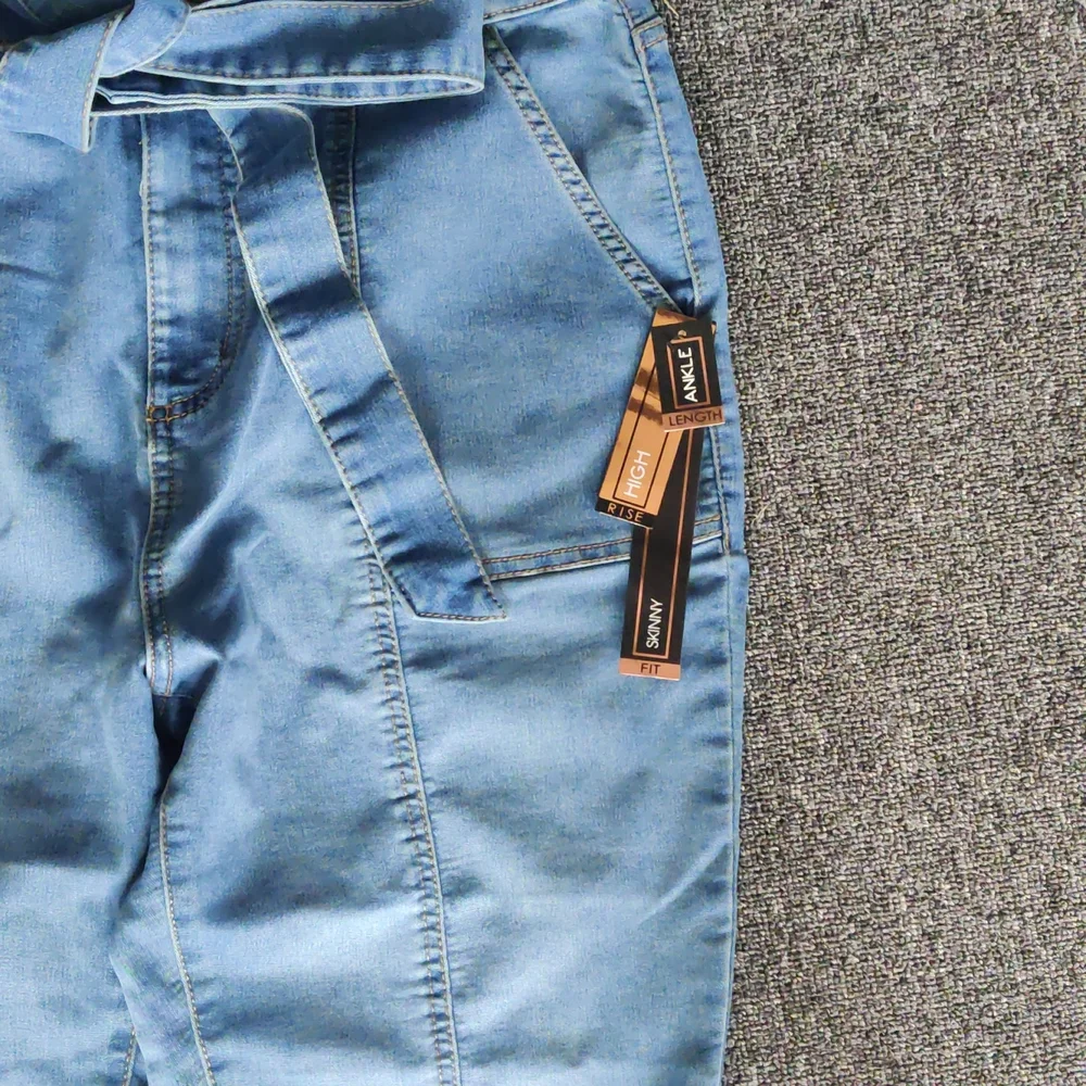 NWT One 5 One skinny high rise stretch jeans - Picture 4 of 5